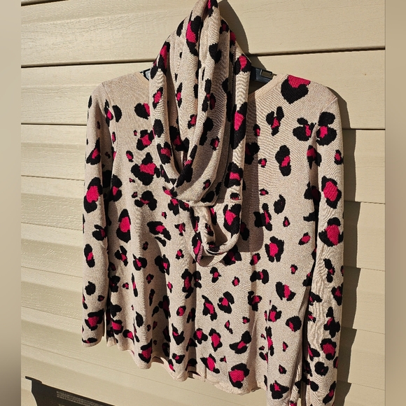 Chicos Leopard 3 piece sweater size 2 - Picture 2 of 15